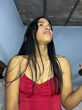 Snapshot of FlorSalvaje_ chatting on May 2026 11:00:01 PM FlorSalvaje online show from May 2026 11:00:01 PM