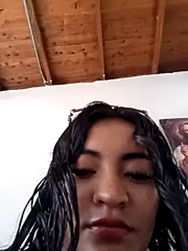 Snapshot of perla_stone11 chatting on April 2026 06:28:01 PM perla stone11 online show from April 2026 06:28:01 PM