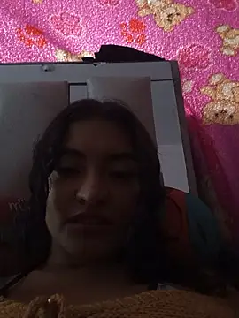 Snapshot of perla_stone11 chatting on April 2026 08:20:02 PM perla stone11 online show from April 2026 08:20:02 PM