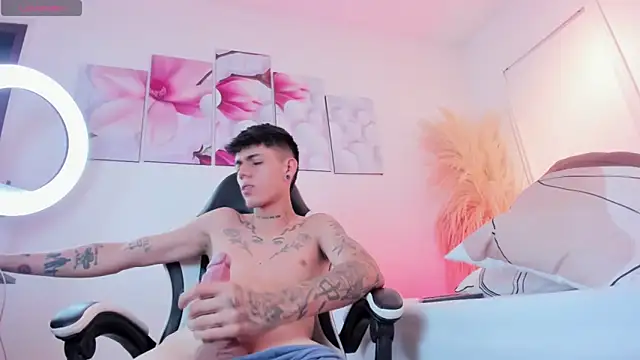 Tommy valverde online show from April 2026 06:30:02 PM