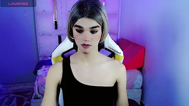 Sophiaa doll  online show from March 2026 05:44:01 AM