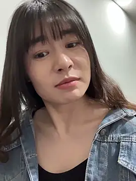 Snapshot of Approve005 chatting on March 2026 03:22:01 PM Approve005 online show from March 2026 03:22:01 PM