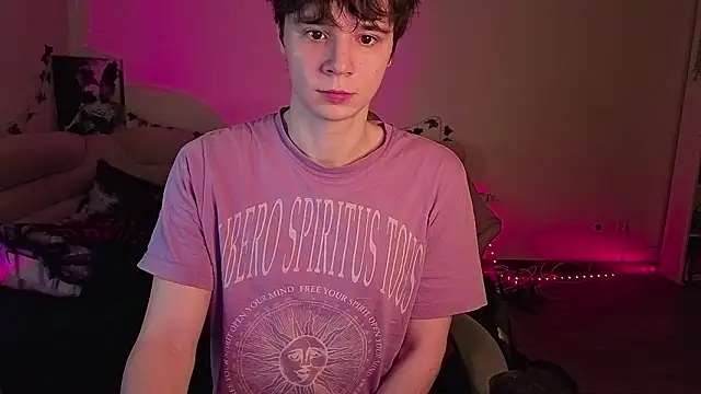 AnthonyCuutie online show from February 2026 06:30:01 PM