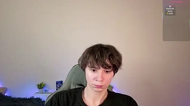 AnthonyCuutie online show from June 2026 07:14:02 AM
