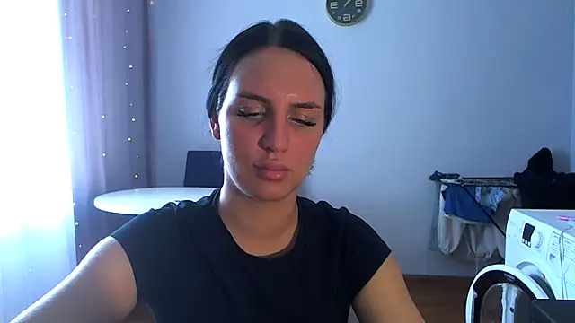 Snapshot of imvika chatting on April 2026 03:52:01 AM imvika online show from April 2026 03:52:01 AM
