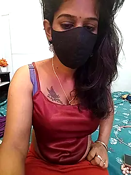 Snapshot of Tinaa_baby chatting on April 2026 02:53:02 AM Tinaa baby online show from April 2026 02:53:02 AM