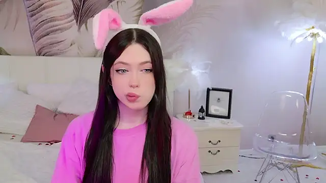 lizzy wells online show from March 2026 08:59:02 PM