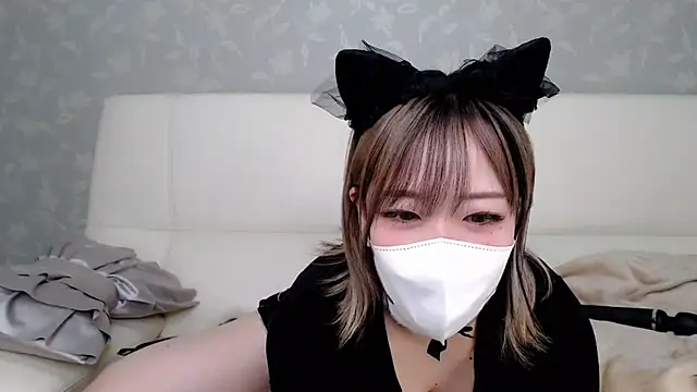 misa chan love online show from March 2026 01:18:01 PM