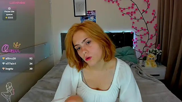 DellaRows online show from July 2026 06:03:01 PM