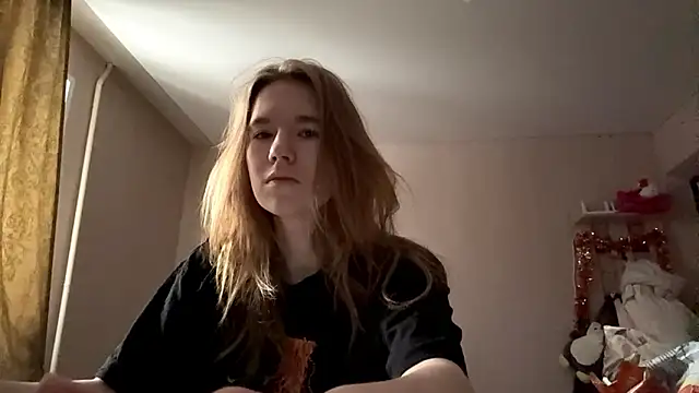 Snapshot of LeomaJee chatting on March 2026 11:27:02 AM LeomaJee online show from March 2026 11:27:02 AM