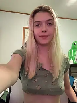 Rainsworld420 online show from May 2026 08:40:02 PM