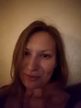 Snapshot of August_Shine chatting on March 2026 08:04:01 PM August Shine online show from March 2026 08:04:01 PM