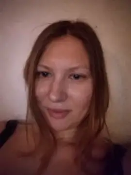 Snapshot of August_Shine chatting on April 2026 06:19:02 PM August Shine online show from April 2026 06:19:02 PM