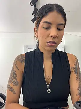 VioletaHills  online show from June 2026 12:14:01 PM