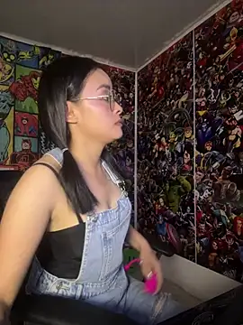 Snapshot of Anni_Rose chatting on March 2026 11:56:02 AM Anni Rose online show from March 2026 11:56:02 AM