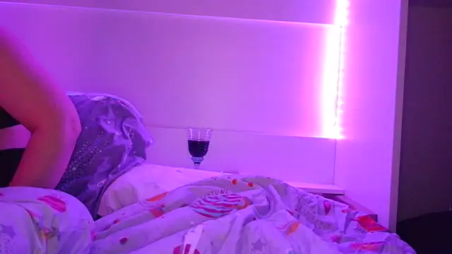 nyxiejinx online show from March 2026 10:27:02 PM