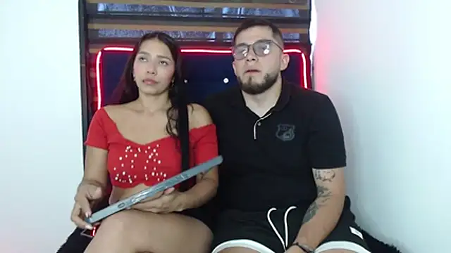 Snapshot of Mss_nyx chatting on April 2026 10:48:02 PM Mss nyx online show from April 2026 10:48:02 PM