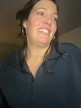 hollyharmd online show from March 2026 03:41:02 AM