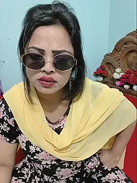 Beauty-3 online show from June 2026 08:13:02 PM