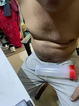 Snapshot of Daddyfuck_01 chatting on April 2026 05:43:02 AM Daddyfuck 01 online show from April 2026 05:43:02 AM