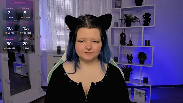 Snapshot of Lunaar_ chatting on March 2026 07:30:02 AM Lunaar online show from March 2026 07:30:02 AM