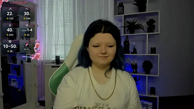 Snapshot of Lunaar_ chatting on April 2026 05:27:02 AM Lunaar online show from April 2026 05:27:02 AM