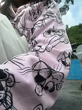 Snapshot of Michelledial chatting on April 2026 11:37:01 AM Michelledial online show from April 2026 11:37:01 AM