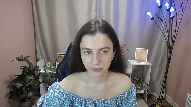 MistyBree online show from June 2026 08:13:01 AM