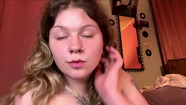 YoungAlina online show from May 2026 10:16:02 PM