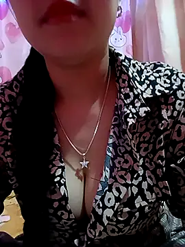 Nudde-sexxy online show from March 2026 04:25:01 AM