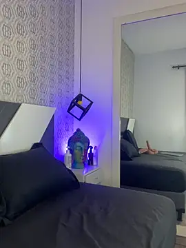 Lulu Mei  online show from April 2026 11:37:01 AM