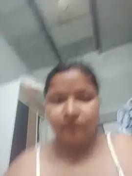 Snapshot of priti_25 chatting on May 2026 02:35:01 PM priti 25 online show from May 2026 02:35:01 PM