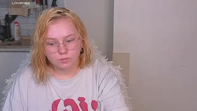 soft focus online show from June 2026 04:49:01 AM