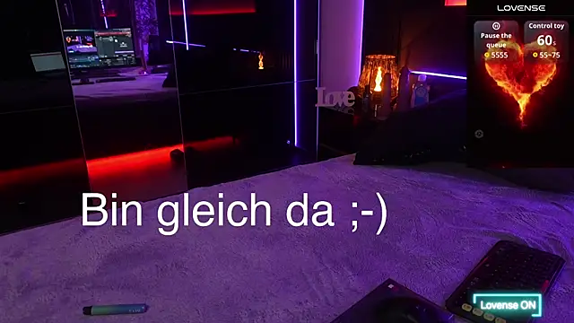 Snapshot of Scarlet6Sins chatting on April 2026 06:13:02 PM Scarlet6Sins online show from April 2026 06:13:02 PM