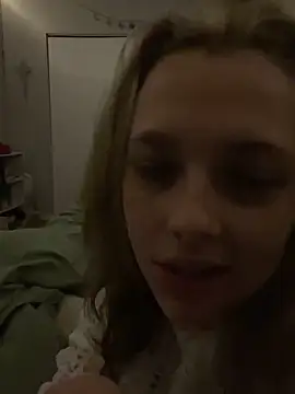 imkhloe online show from March 2026 05:31:02 PM