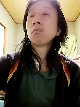 mako7612 online show from April 2026 07:20:02 AM