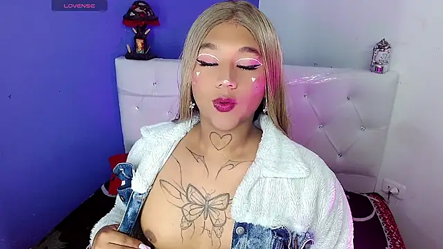 isadoraqueeen online show from March 2026 04:40:01 AM