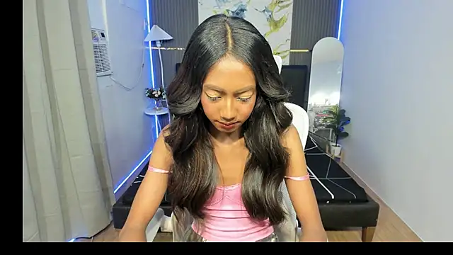 Snapshot of BlackbarbieXXL chatting on April 2026 08:07:02 PM BlackbarbieXXL online show from April 2026 08:07:02 PM