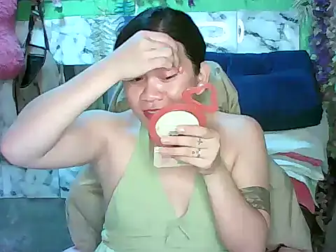 Snapshot of ur_lovelychen chatting on April 2026 12:38:01 PM ur lovelychen online show from April 2026 12:38:01 PM