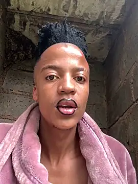 Snapshot of Kinky-Nicky04 chatting on April 2026 04:53:01 AM Kinky-Nicky04 online show from April 2026 04:53:01 AM