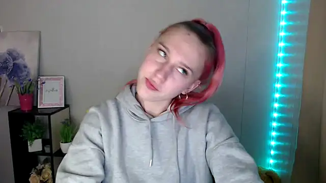 Scarlett lil online show from April 2026 07:34:01 AM