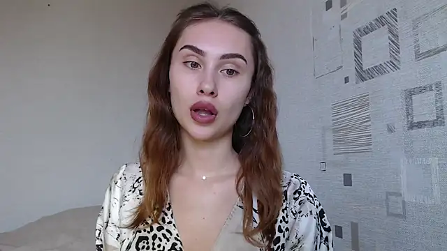 yourameliaa online show from April 2026 12:50:01 PM