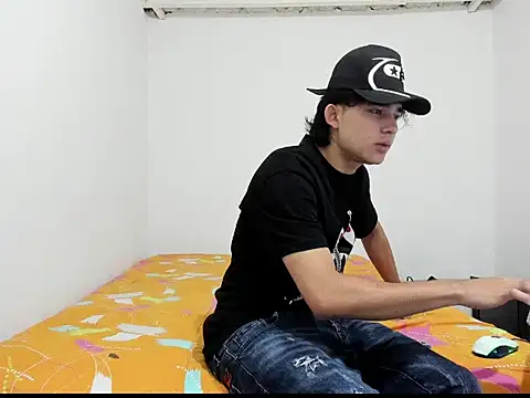 monky 0002 online show from May 2026 02:45:02 PM