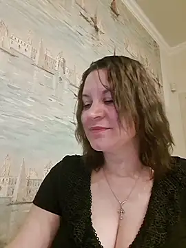 LaraHarper online show from April 2026 09:15:01 PM