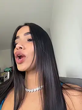 Bella Smithe online show from March 2026 02:43:01 PM