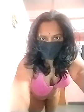 Snapshot of Miss-Dolly07 chatting on March 2026 05:50:02 PM Miss-Dolly07 online show from March 2026 05:50:02 PM