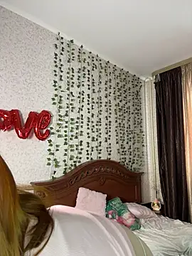 SweetsforLily online show from March 2026 12:01:01 PM