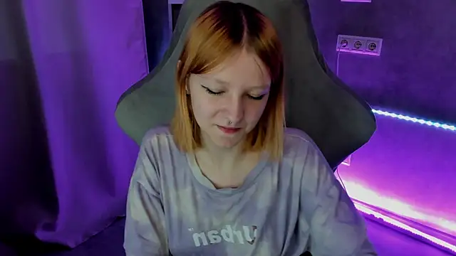 Emma Dusk online show from July 2026 01:09:01 AM