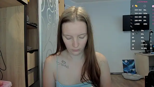 Mary Blu online show from September 2025 08:07:01 AM