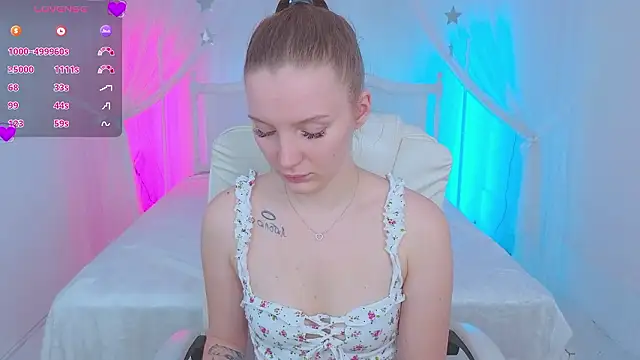 Snapshot of Mary_Blu chatting on February 2026 11:03:01 AM Mary Blu online show from February 2026 11:03:01 AM